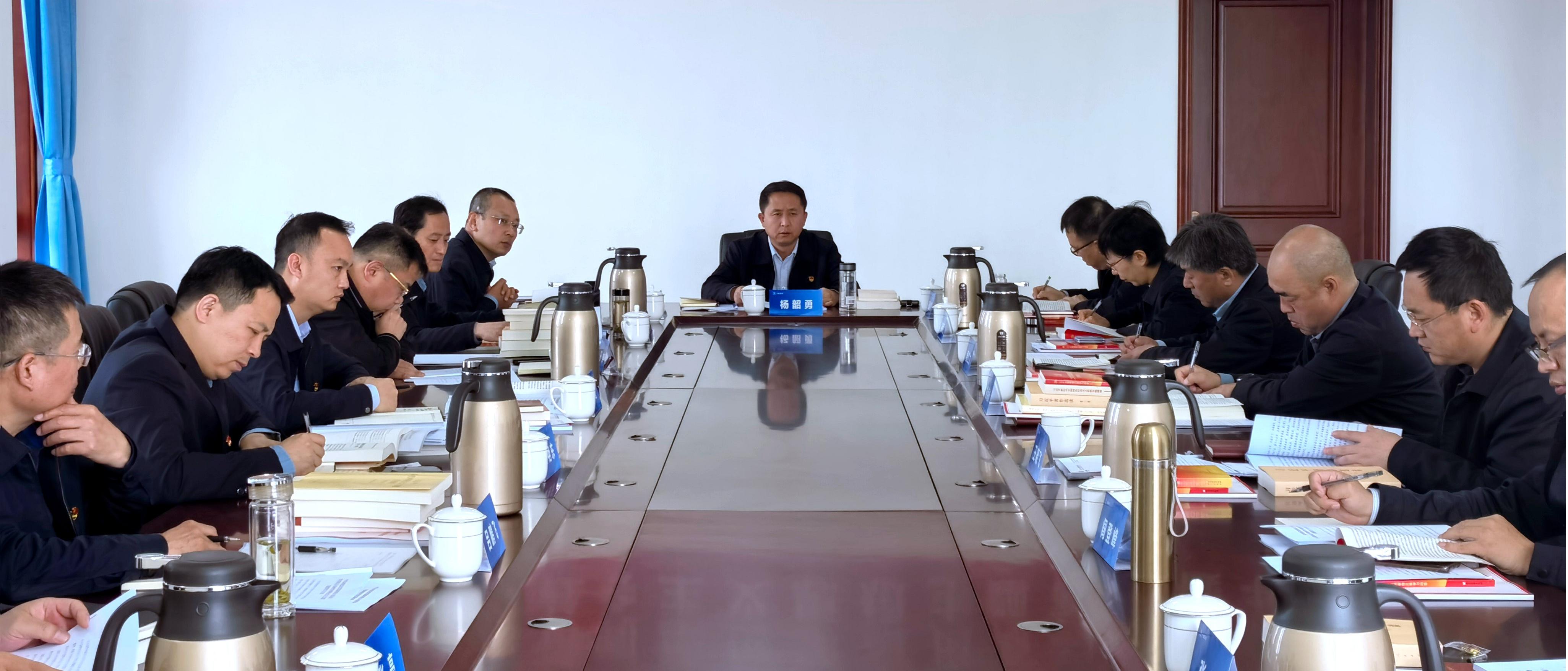 【基層動(dòng)態(tài)】山西建投一建集團(tuán)及協(xié)同單位學(xué)習(xí)貫徹習(xí)近平新時(shí)代中國(guó)特色社會(huì)主義思想主題教育讀書(shū)班開(kāi)班