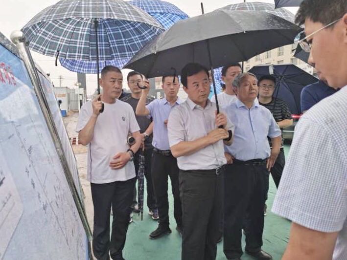 晉中市副市長在山西建投晉中指揮部在建項目調(diào)研