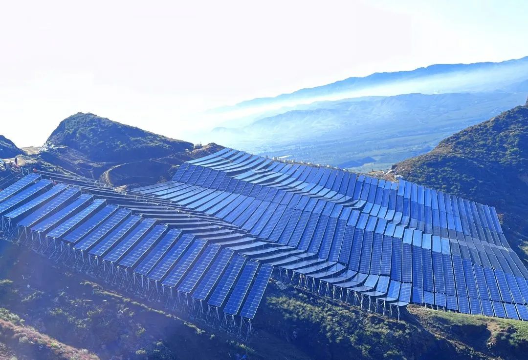 山西建投五建集團(tuán)BIM技術(shù)賦能光伏項目創(chuàng)新創(chuàng)效