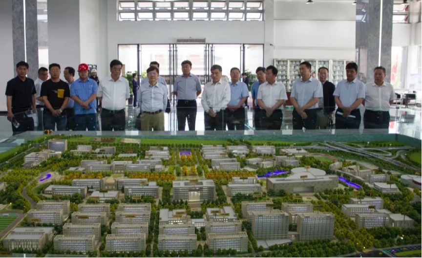 晉中市委書記在山西建投承建的山西職教港項目調(diào)研