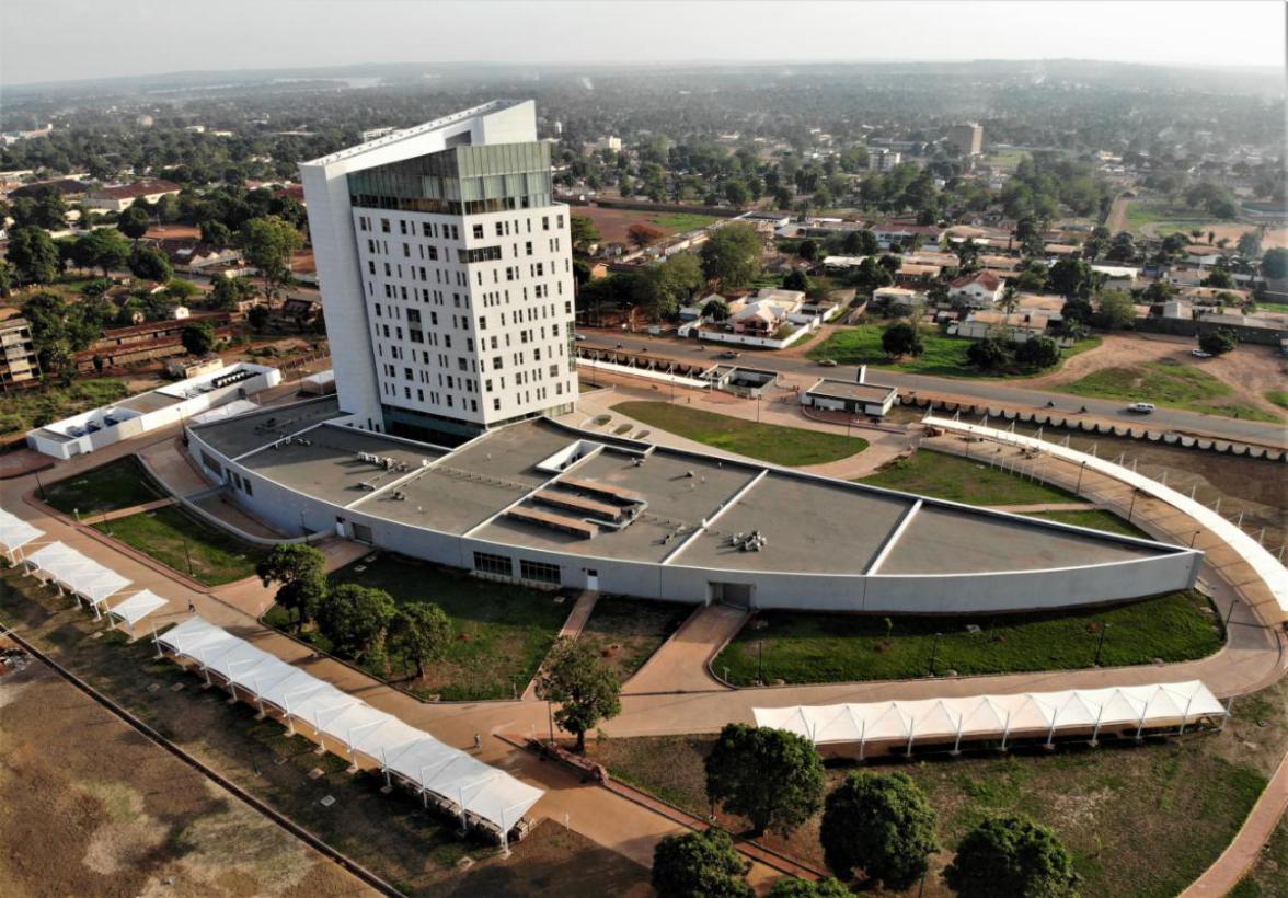 山西建投中部非洲國家銀行班吉分行項(xiàng)目驗(yàn)收移交