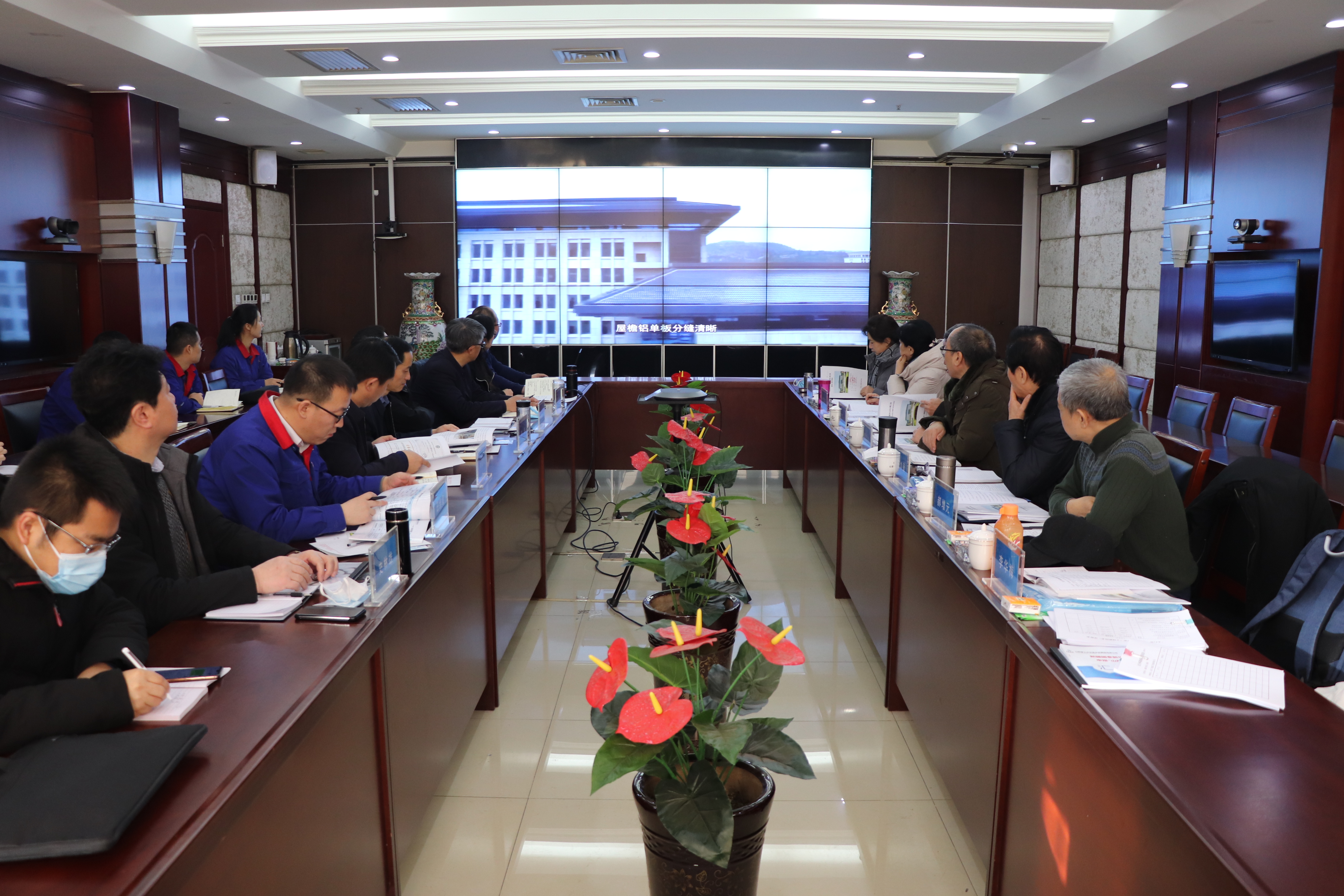 山西建投一建集團靈臺縣行政辦公樓項目接受山西省“太行杯”土木建筑工程大獎驗收評審