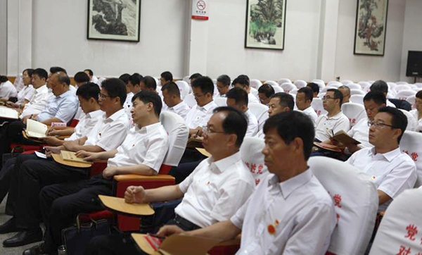 【基層動態(tài)】內(nèi)容充實 效果突出 ——山西建投機械化集團深入開展 “不忘初心、牢記使命”主題教育