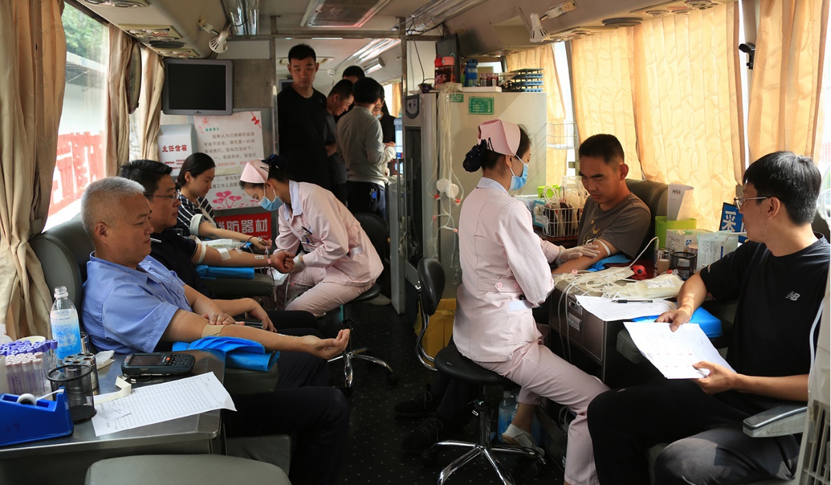 山西建投四建集團(tuán)組織2020年職工義務(wù)獻(xiàn)血活動(dòng)