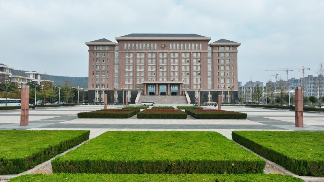 山西建投六建集團淮北師范大學圖書館項目榮獲2023年度“黃山杯”