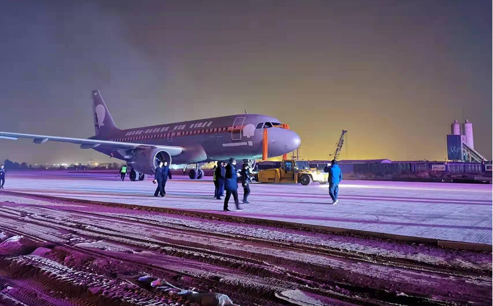 山西建投機械化集團承建的太原武宿國際機場飛行區(qū)西區(qū)滑行道重要節(jié)點任務順利完工