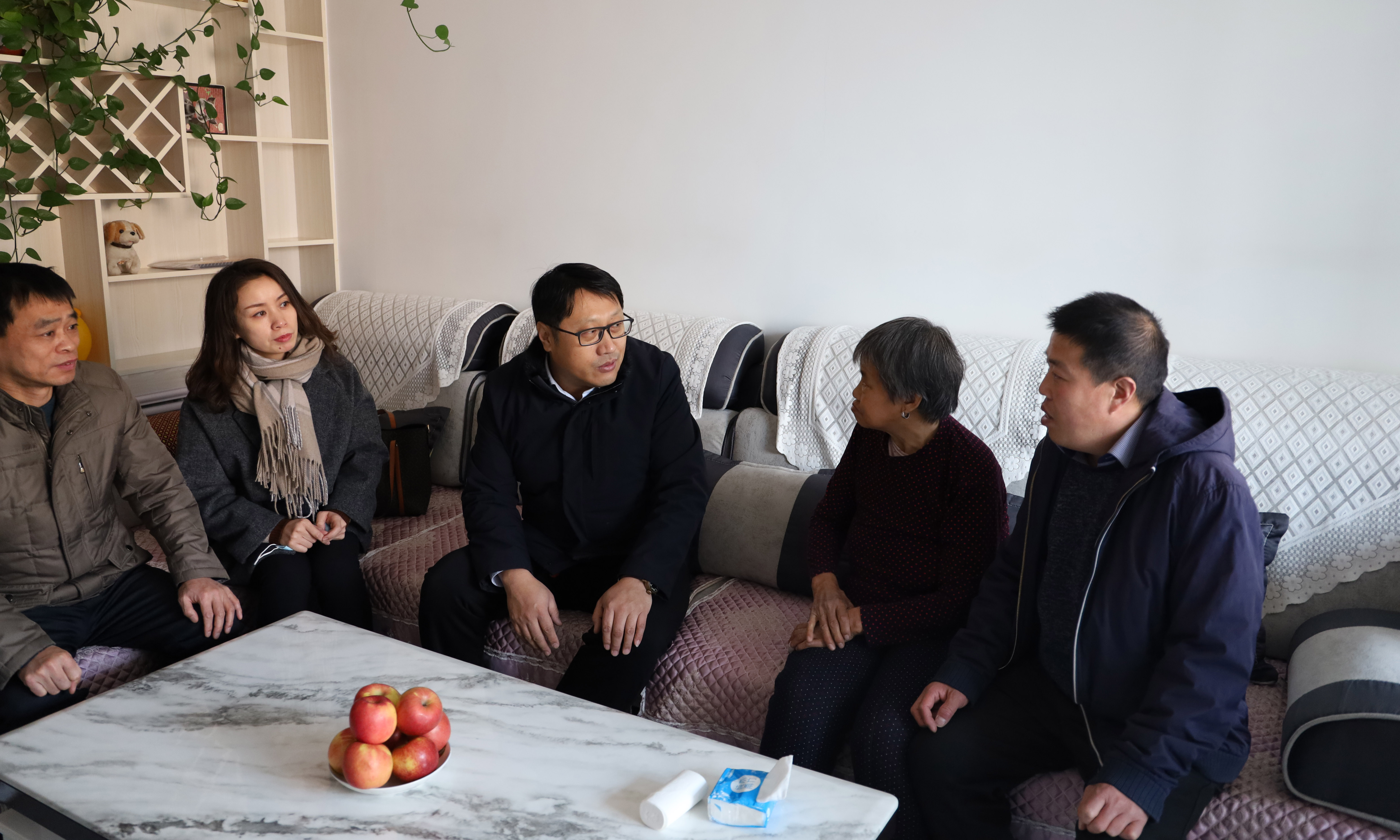 山西建投三建集團(tuán)工會走訪慰問困難職工