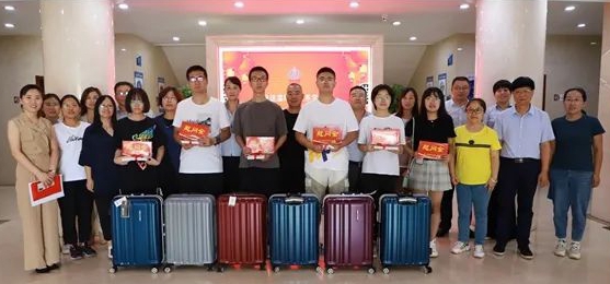 山西建投二建集團(tuán)開展2020年度“金秋送溫暖情系學(xué)子心”活動(dòng)