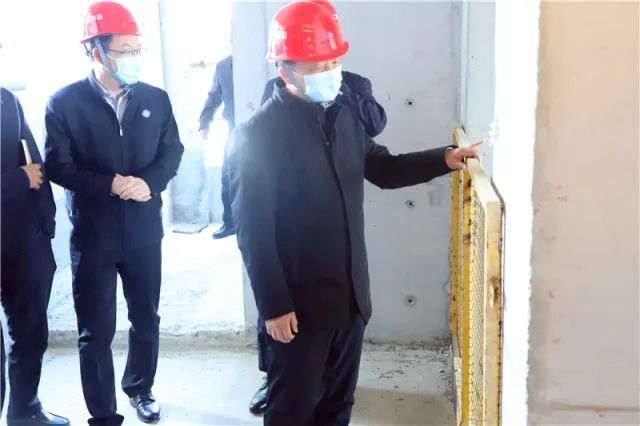 山西建投二建集團召開2020年4月份辦公例會