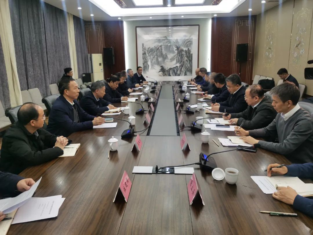 山西建投集團與長治市政府舉行工作會談