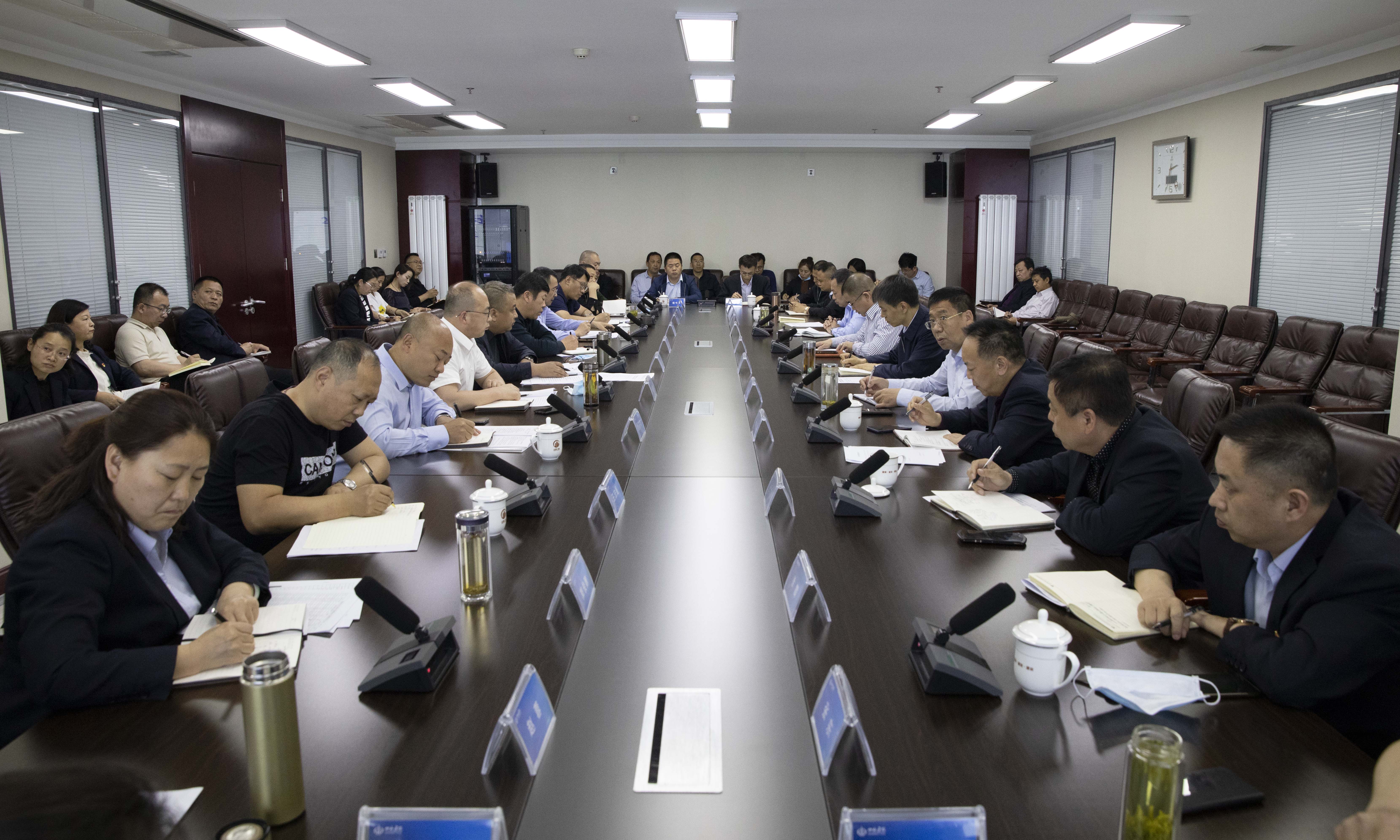 山西建投三建集團掀起學(xué)習(xí)貫徹黨的十九屆五中全會精神熱潮