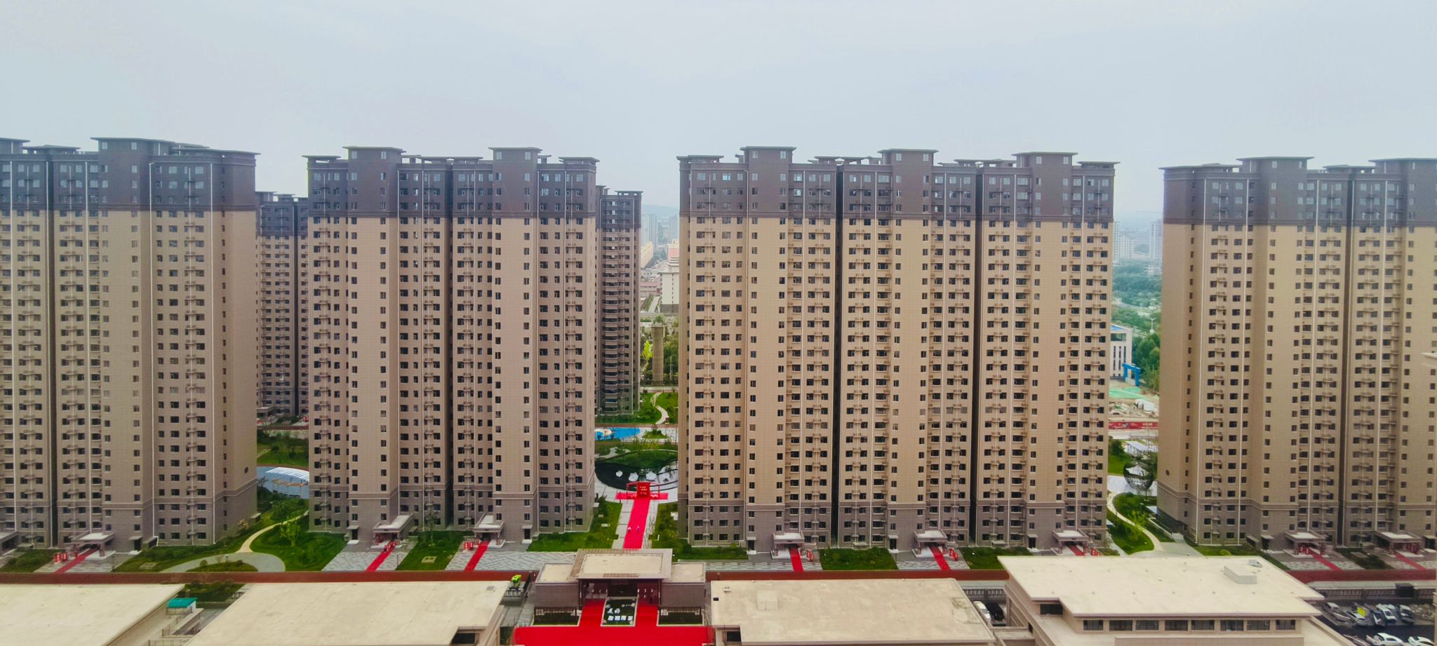 山西建投一建集團(tuán)承建的聞喜盛邦聚德苑項(xiàng)目順利交房